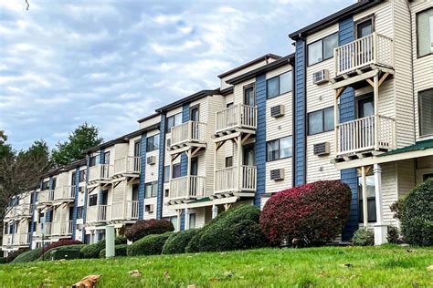 Close to Masonic hospital, route 15, route 91. . Apartments in wallingford ct